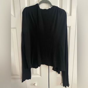 Women’s 2X black hooded cardigan with black studs up the front opening